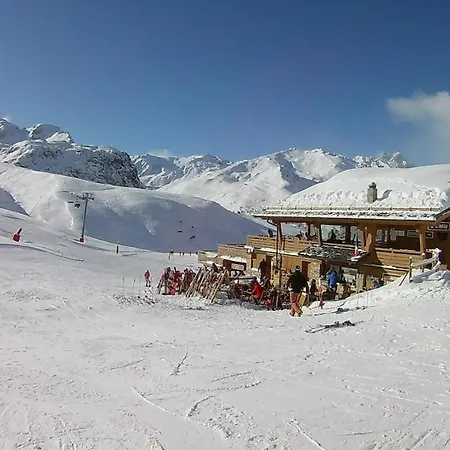 Moriond 1650 - 2 Bedrooms - Sleeps 8 Apartment Courchevel